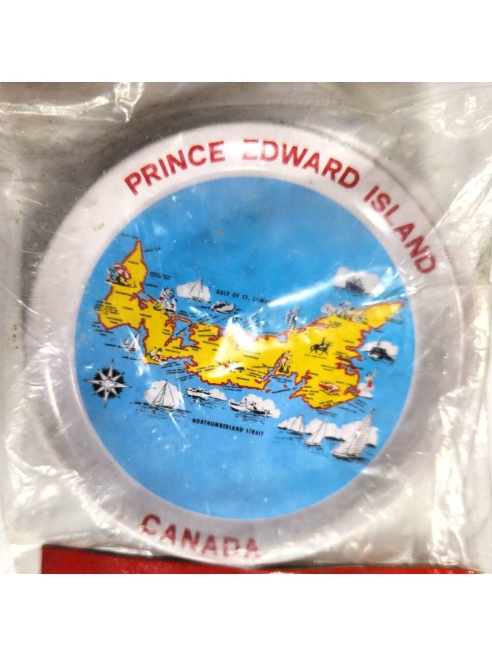 Set of Four Coasters Canada Prince Edward Island Map Gold-Tone Backing